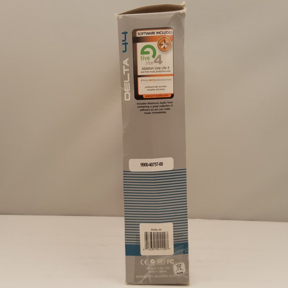 M-AUDIO Delta 44 Professional 4 In / 4 Out Audio Card & Breakout Box Part Used - Picture 10 of 13